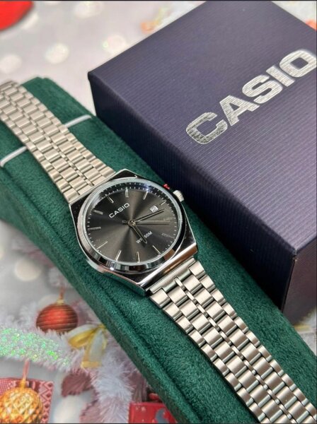 Montre Casio élégante homme