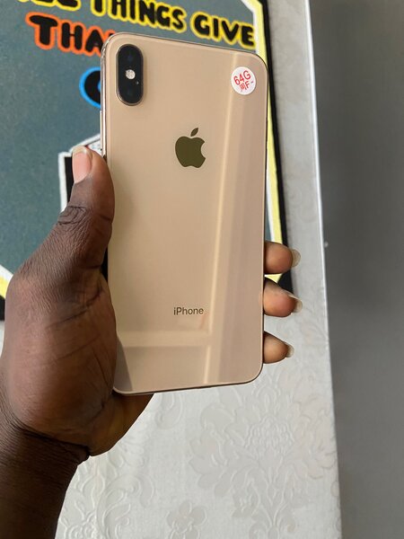 iphone XSM 64gb