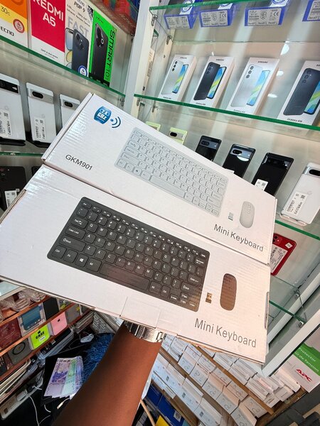 Clavier sans fil mini GKM901