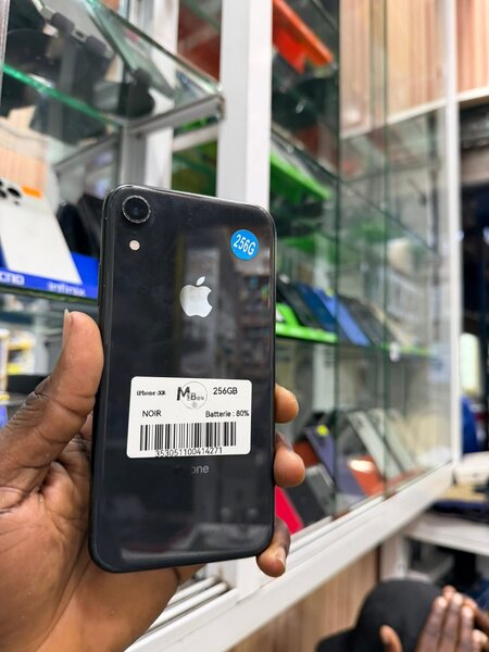 iPhone XR 256Go Noir