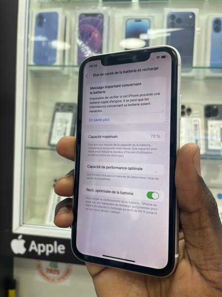 iPhone XR Blanc Sans Id