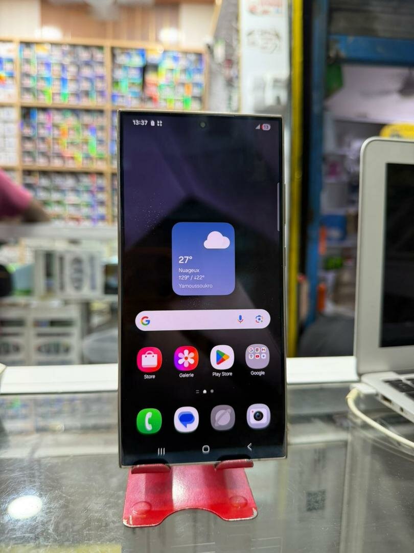 Samsung Galaxy S24 ultra 256 g