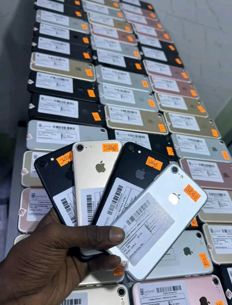 Téléphone Apple iPhone d'occasion