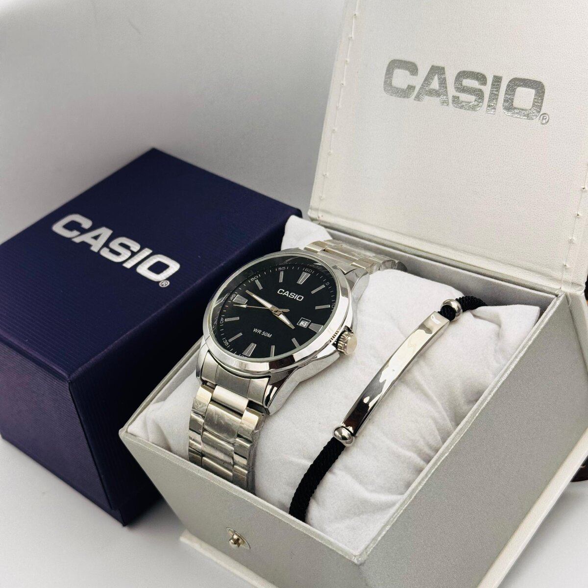 Montre Casio en acier inoxydable