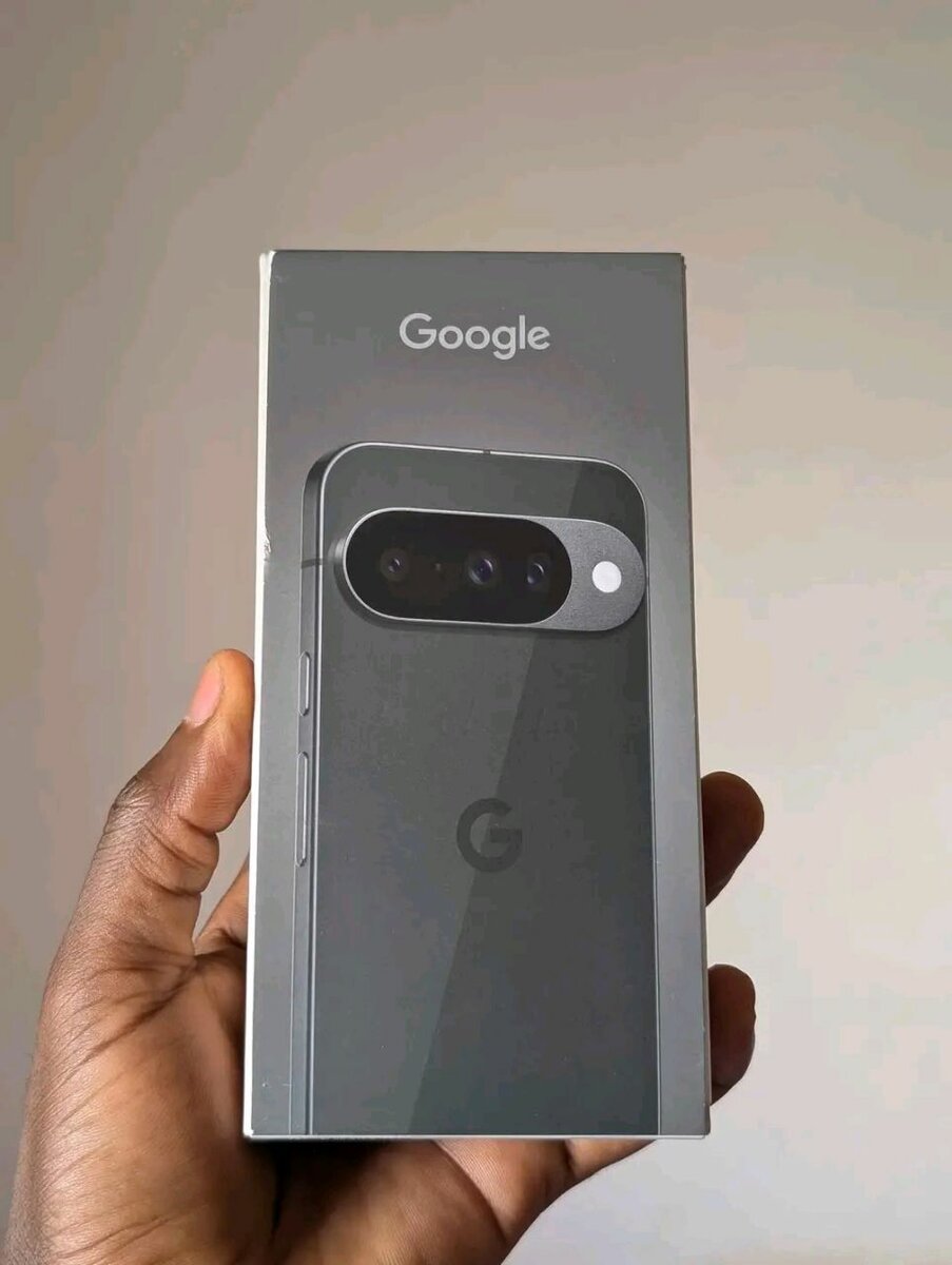 Google Pixel 10 Smartphone