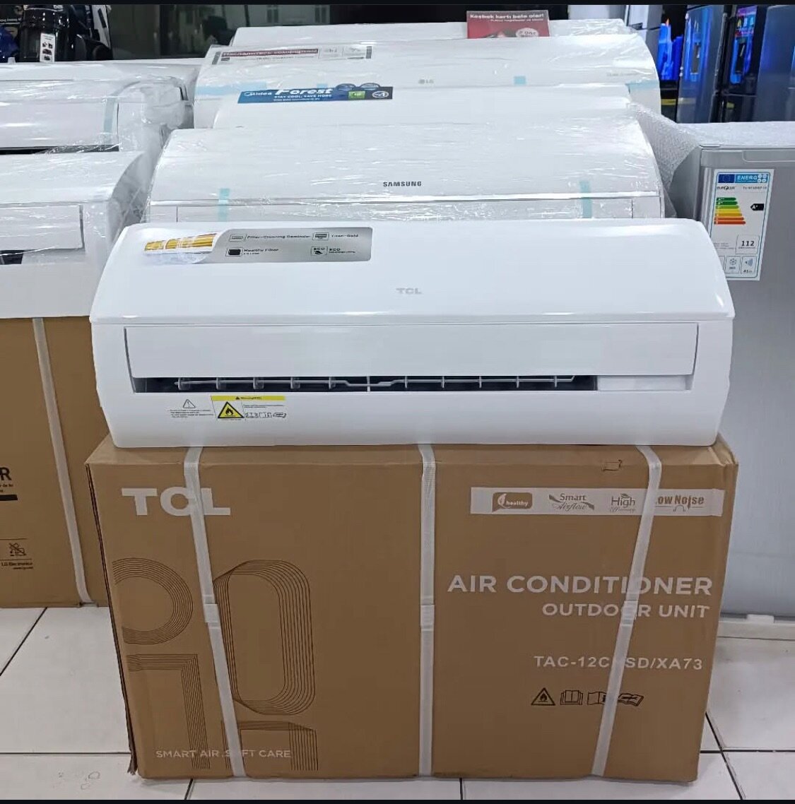 TCL AIR CONDITIONER  1 HP