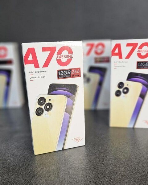 AWESOME A70 12Go/256Go Smartphone