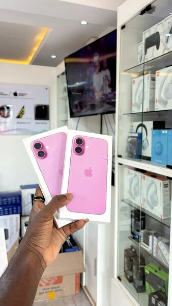 iPhone 15 Rose Étincelant