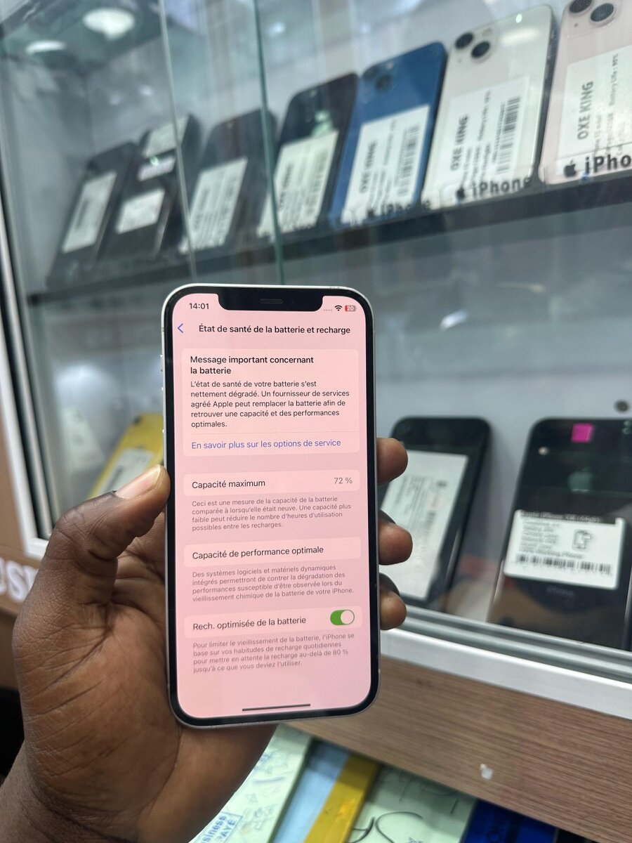 iPhone 12 blanc reconditionné