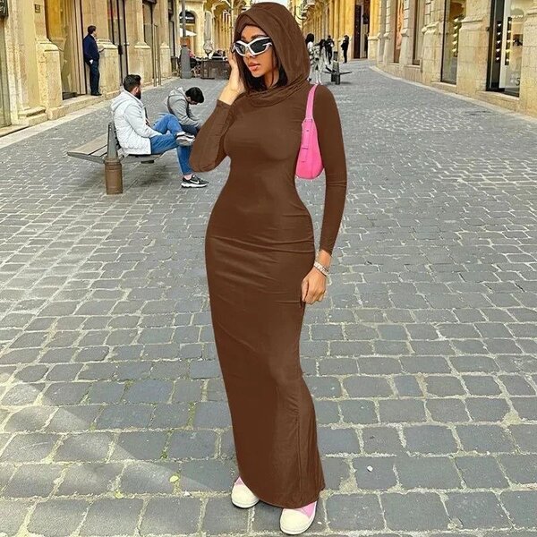 Robe capuche