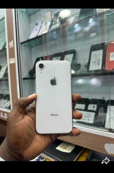 iPhone blanc débloqué