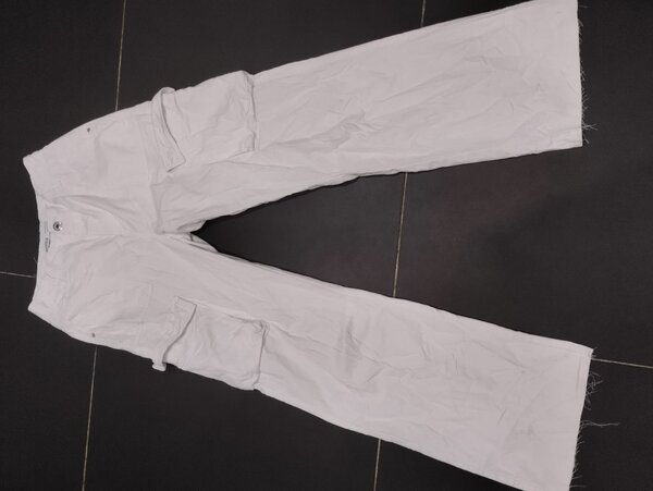 Pantalon cargo blanc ample