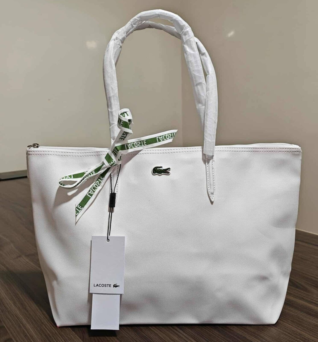 Sac cabas Lacoste élégant