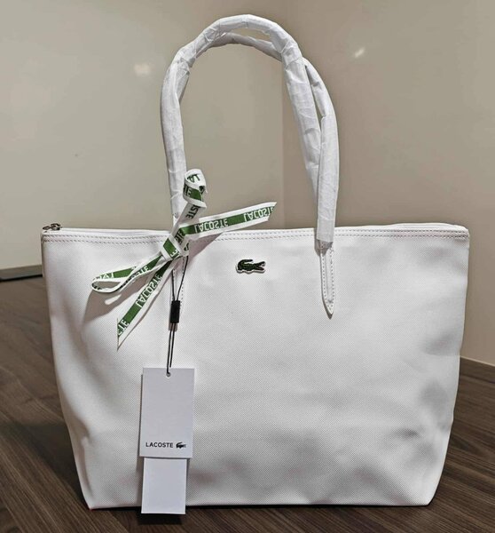 Sac cabas Lacoste élégant
