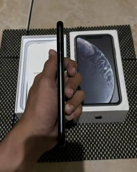 iPhone Xr 128Go Noir