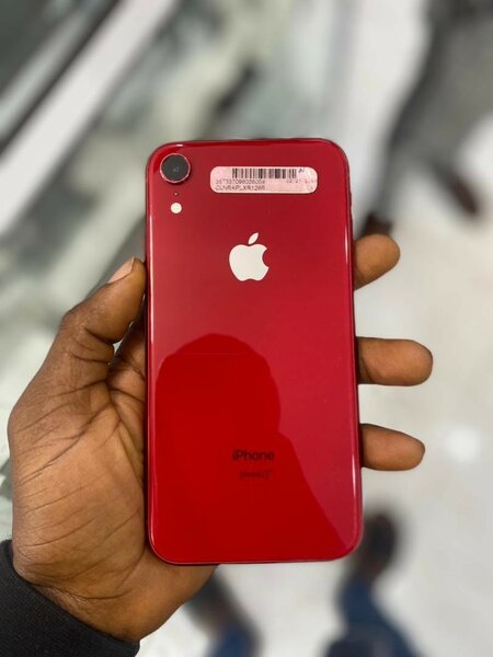 iPhone XR