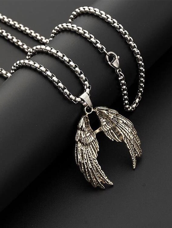 Mens necklace
