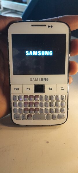 Samsung téléphone avec clavier