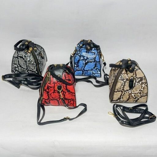 Rhombus snakeskin bag