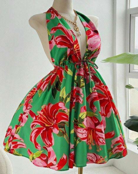 Robe d'été dos nu fleurie