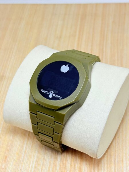 Montre intelligente tactile verte