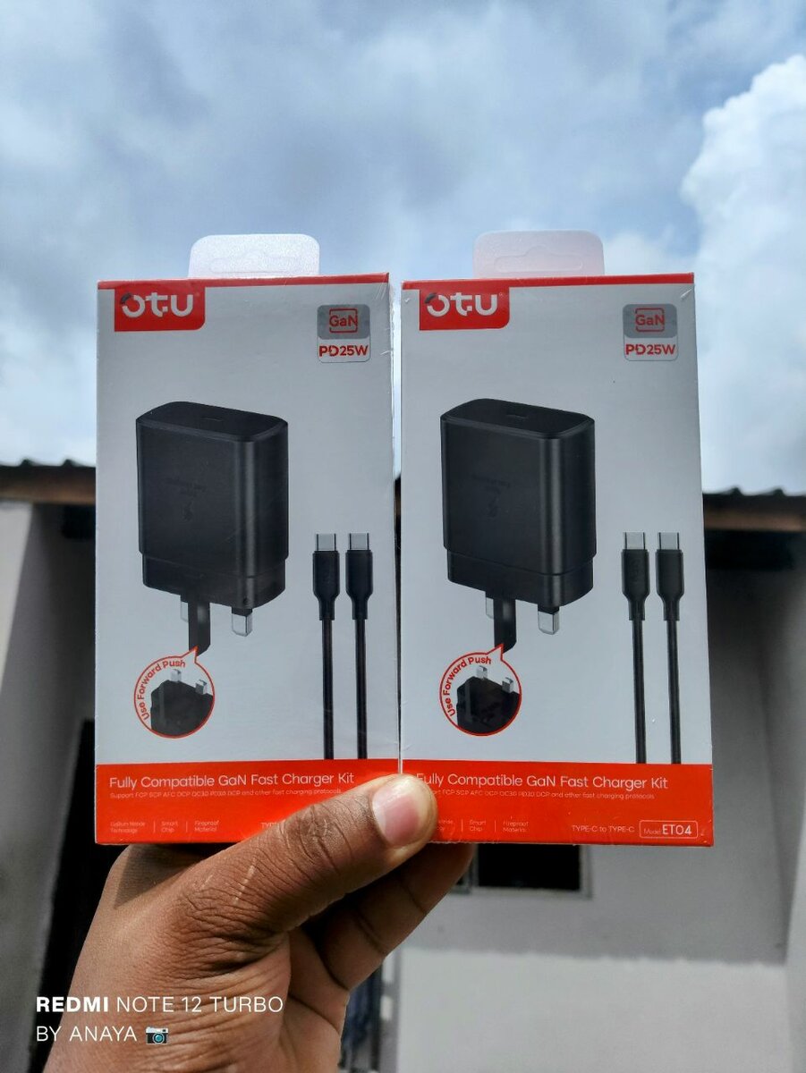 25W Ultra Fast Charging 60% In 30 minutes