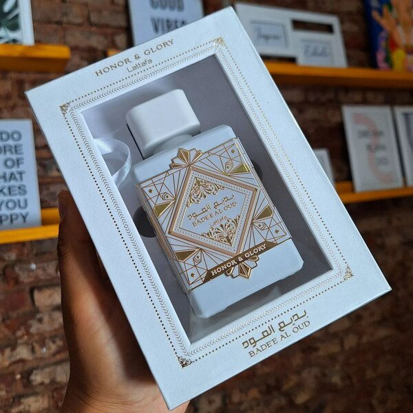 Lattafa Badee al oud honor and glory