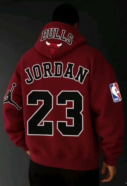 Sweat à capuche sportif tendance