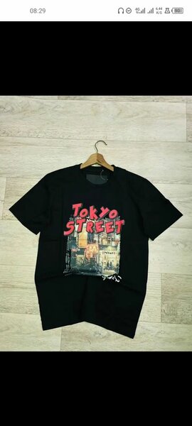 T-shirt graphique urbain