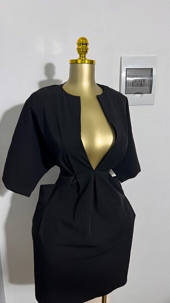 Robe Noire Élégante Femme