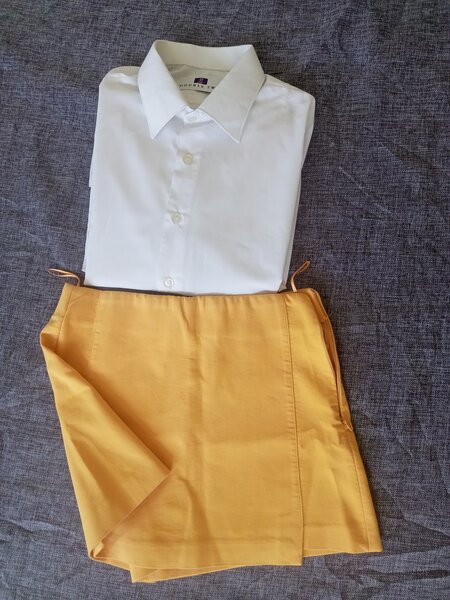Culotte orangée elegante