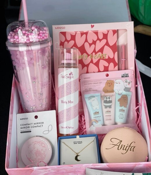 Ladies gift box