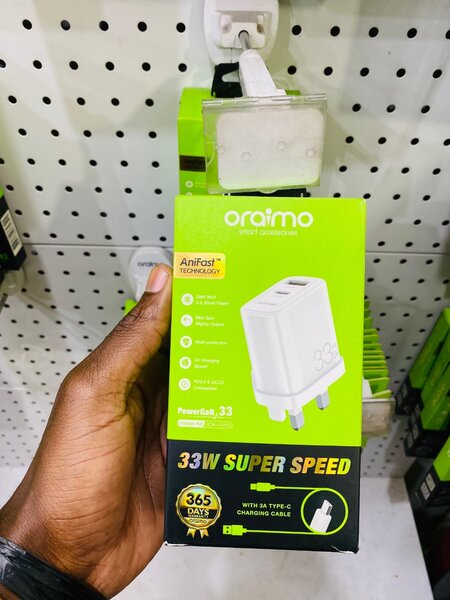Oraimo super speed charger (33W output)