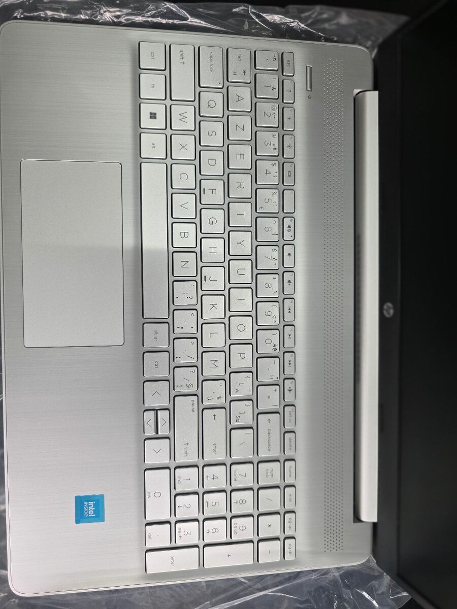 Ordinateur portable HP élégant