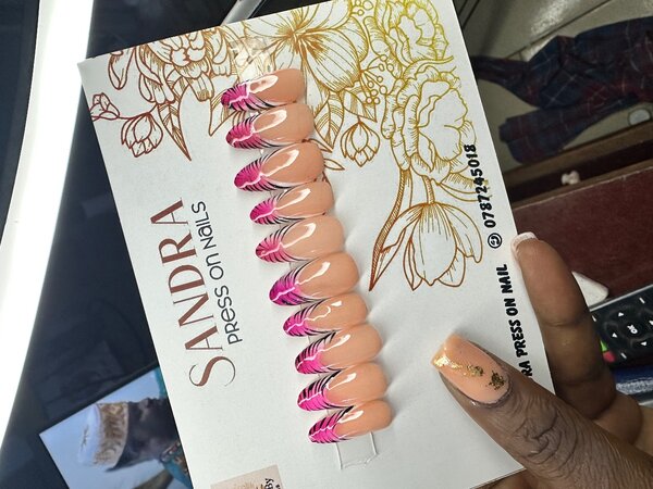 Press on Nail