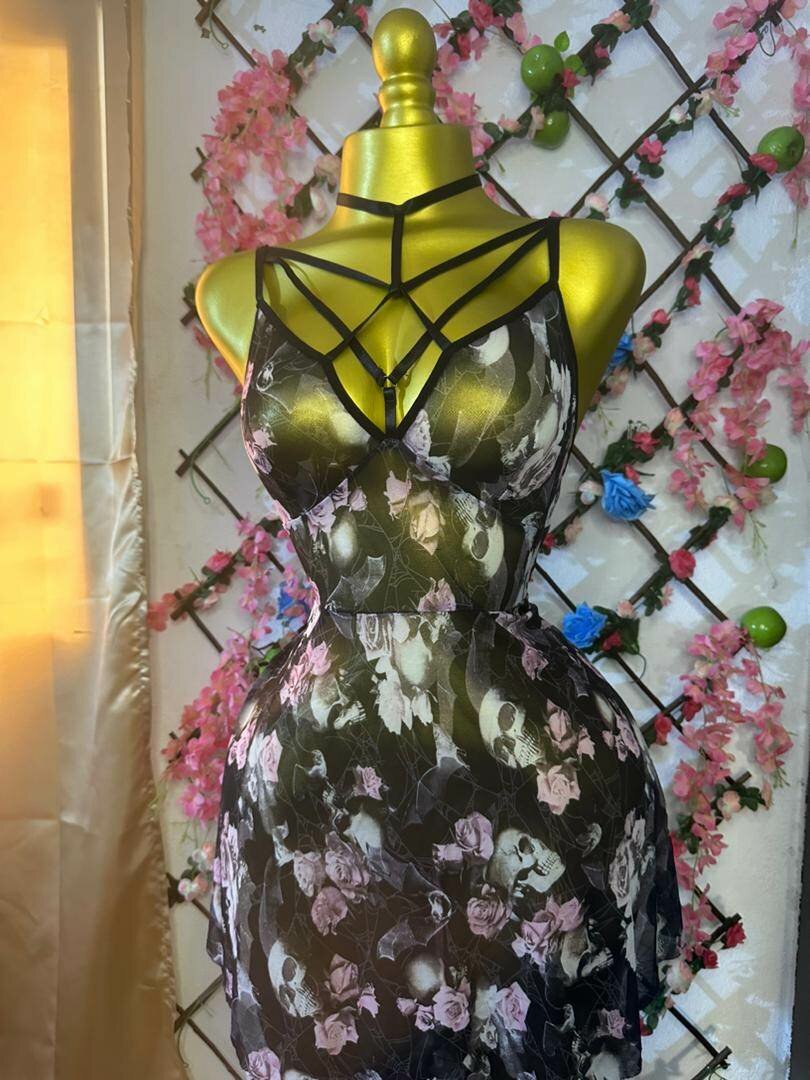 Robe nuisette femme gothique