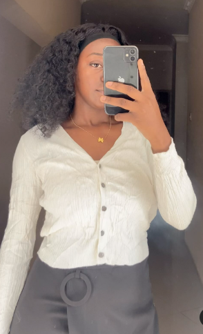  Short knitted cardigan with buttons  size:M