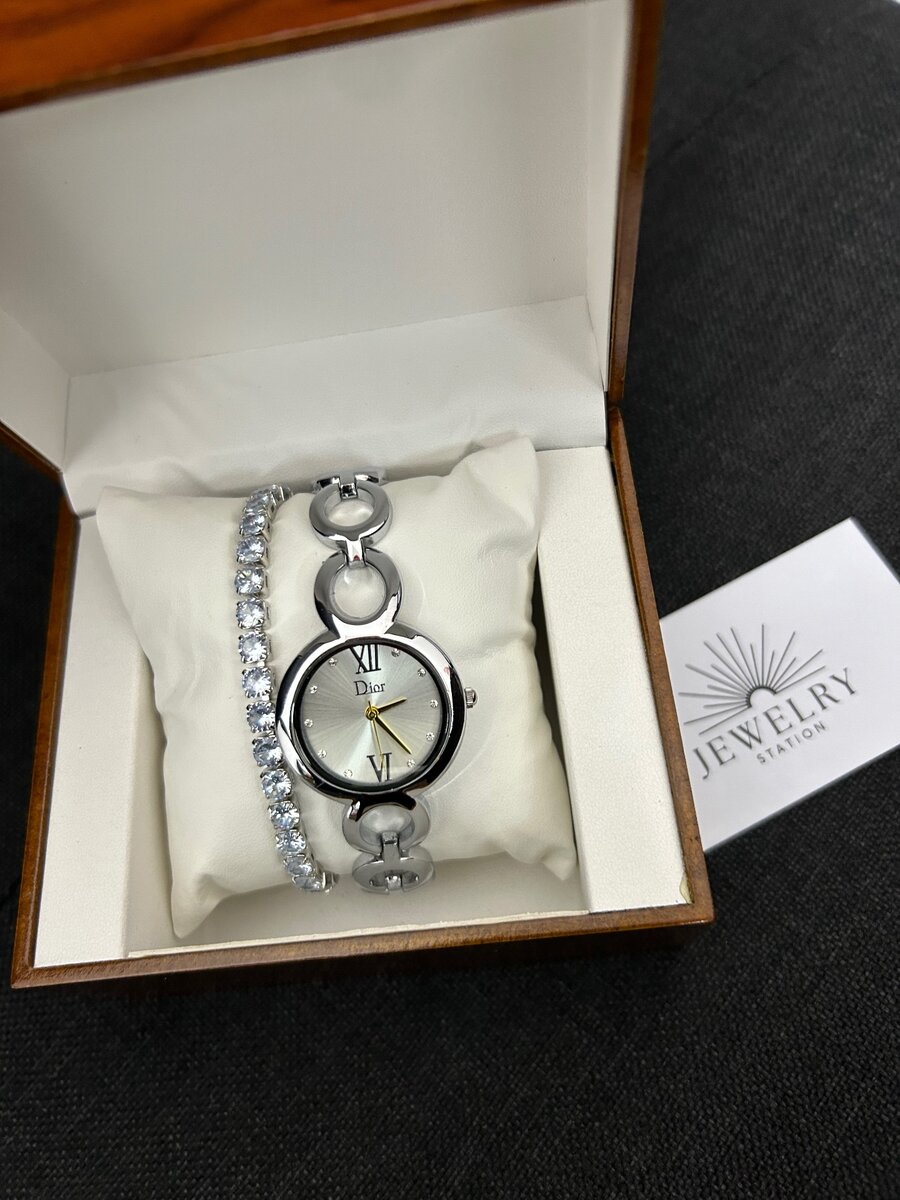 Watch and bracelet set