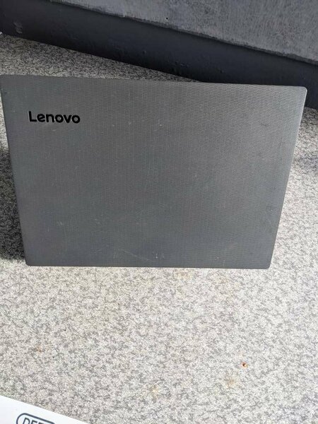 Lenovo V130