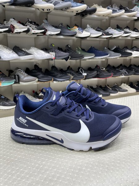 Nike presto max