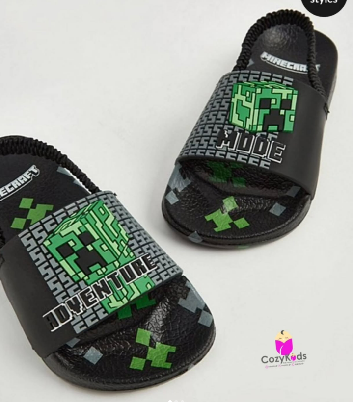 🇺🇸 NEW IN 🇺🇸 Minecraft Kids Black Strappy Sandals, available in-store and delivery
