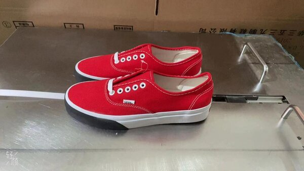 Vans original