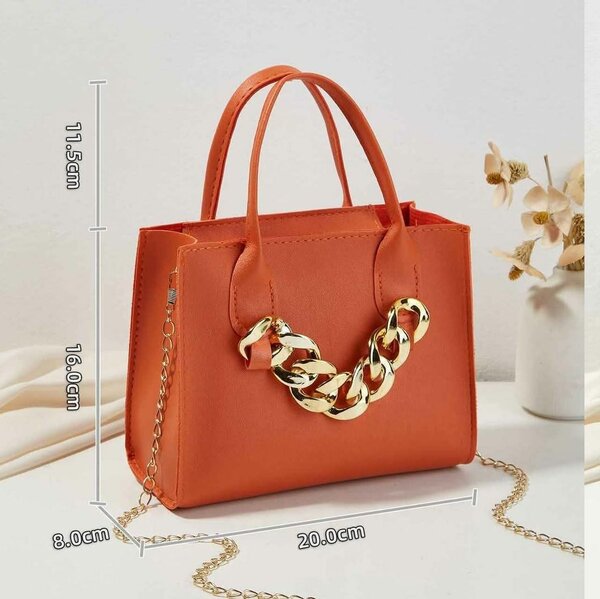 Sac à main élégant chaîne dorée