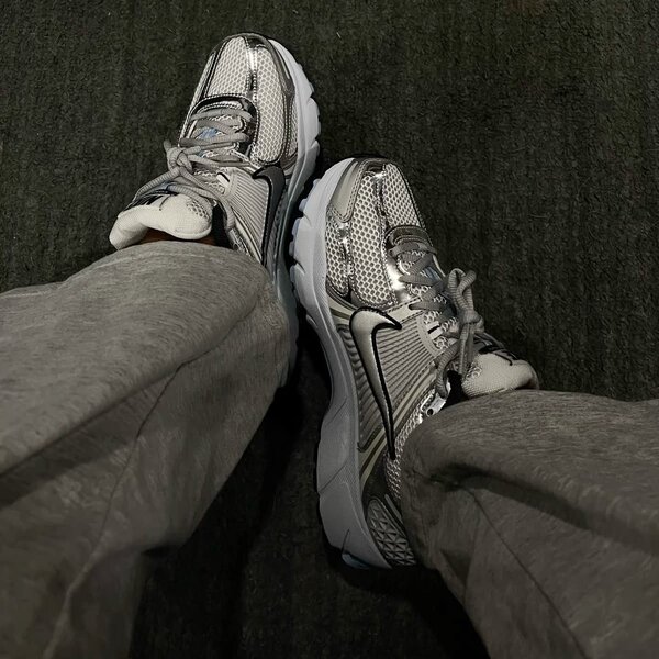 Nike vomero 5 grise