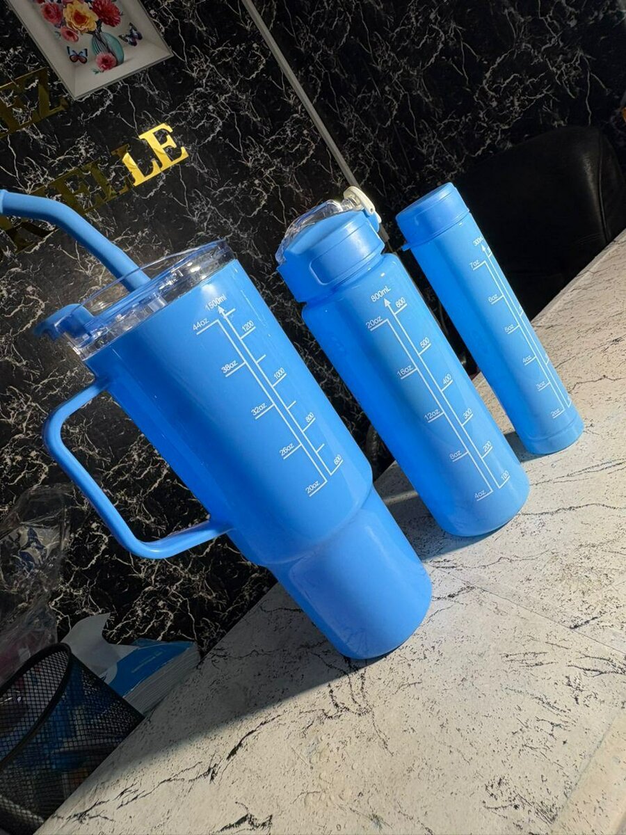 Gourdes Colorées à Paille