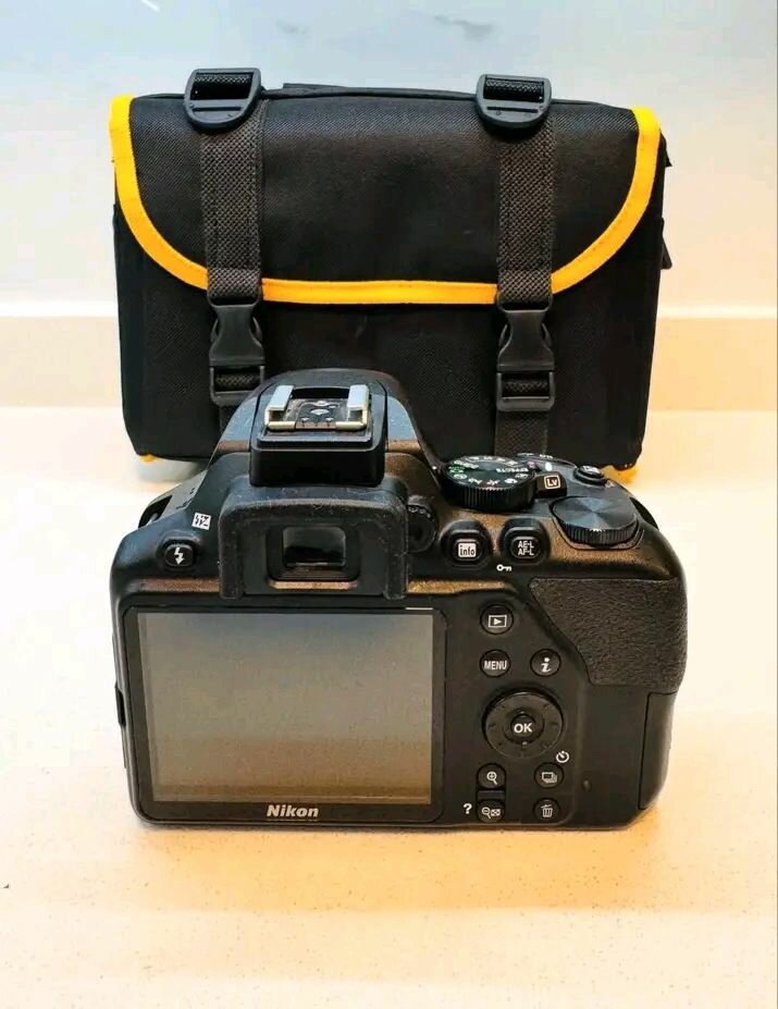 Nikon D3500 avec sac