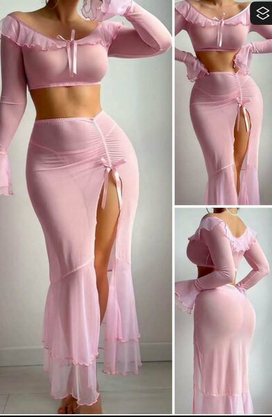 Ensemble jupe et crop top rose