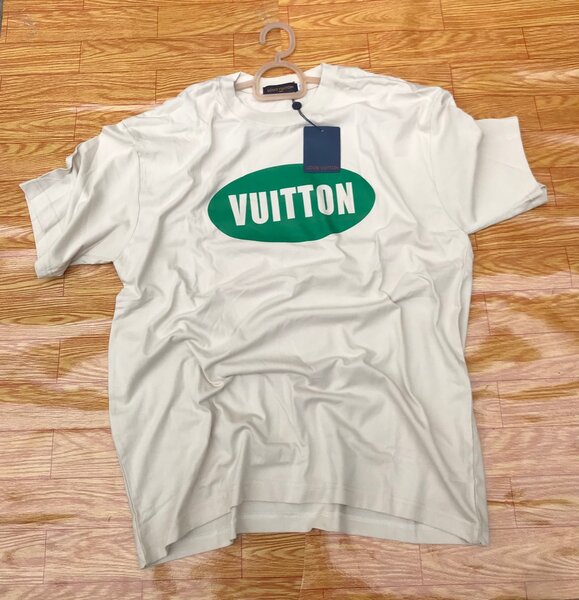 T-shirt de taille 2xl en vente