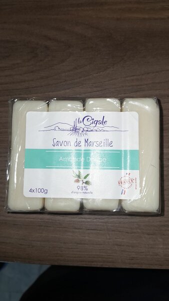Savon de Marseille Amande