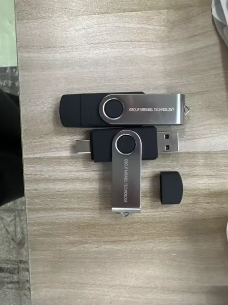 Clé USB 4 Go rotative